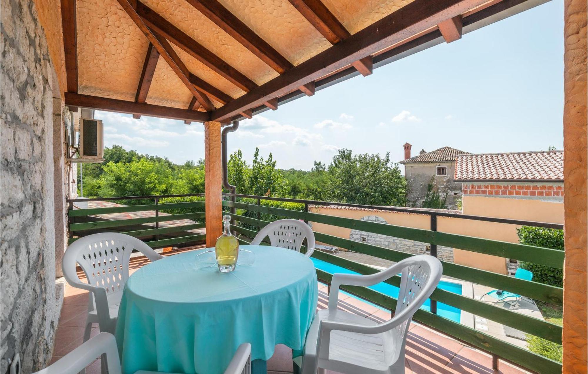 Lovely Home In Visnjan With Outdoor Swimming Pool Bagian luar foto